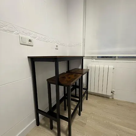Apartment Junto A La Real Y Antigua En *