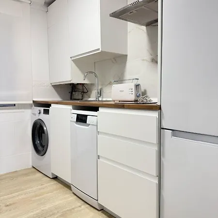Apartment Junto A La Real Y Antigua En