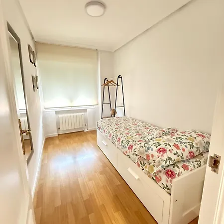 Apartment Junto A La Real Y Antigua En Burgos