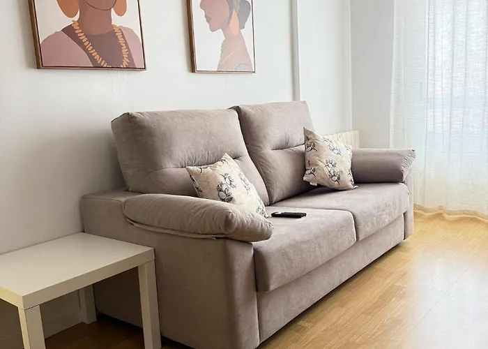 Lejlighed Junto A La Real Y Antigua En Burgo